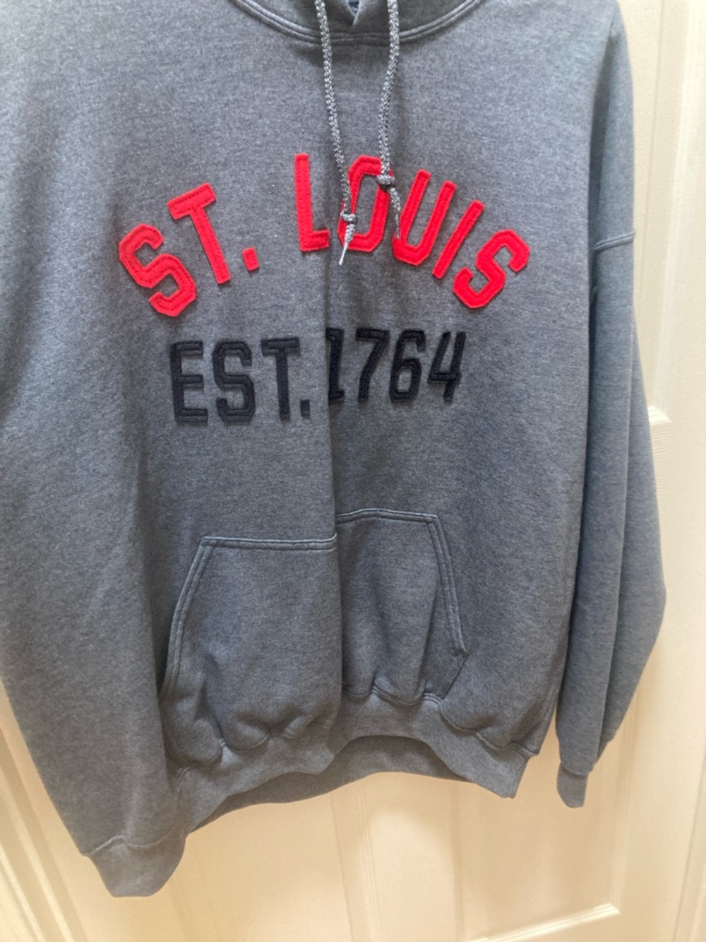 Gildan Blue Pullover Hoodie with Red & Black St. Louis Print - Picture 4 of 7